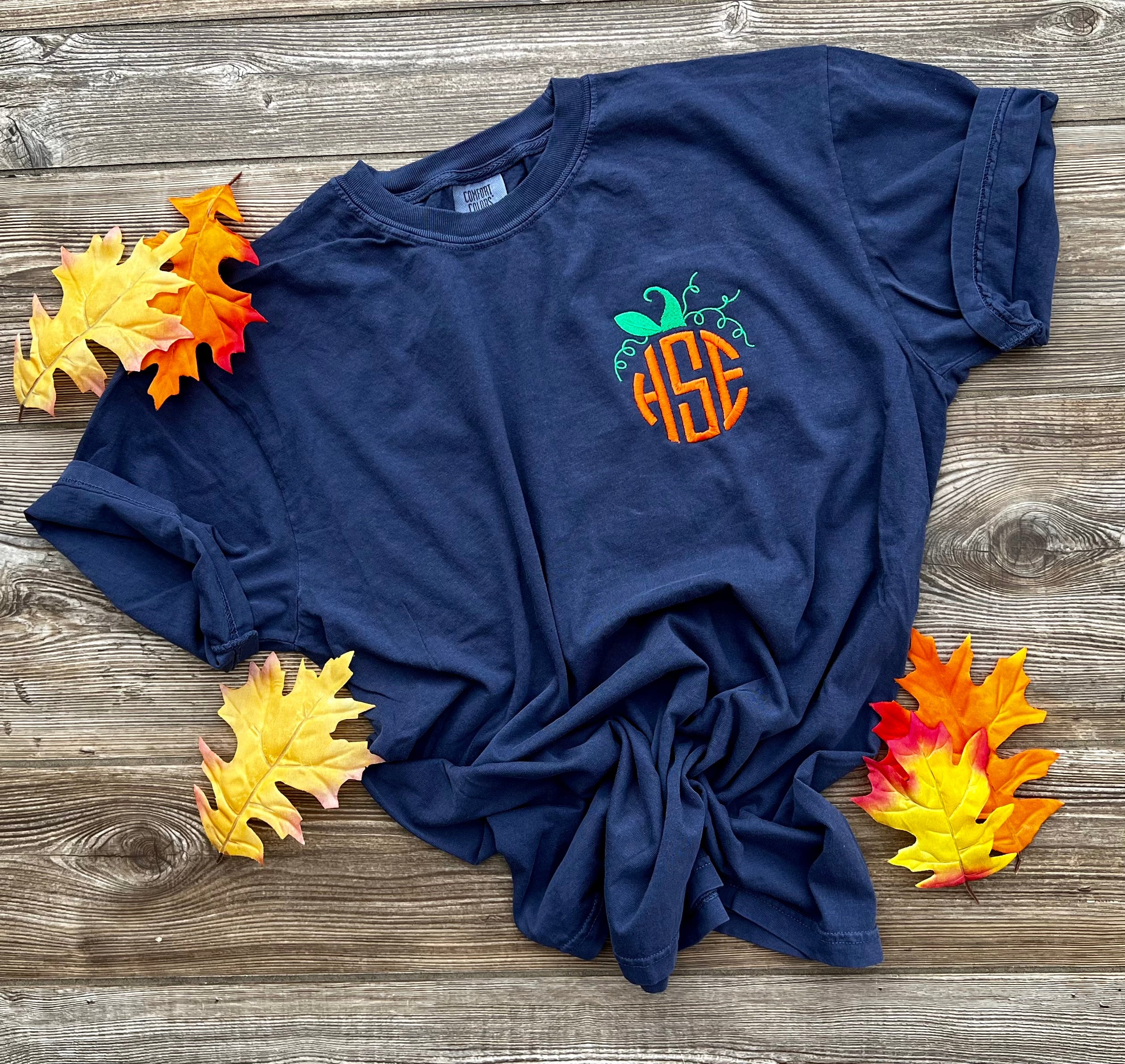 pumpkin-topper-monogram-tee-southern-trade-co-llc